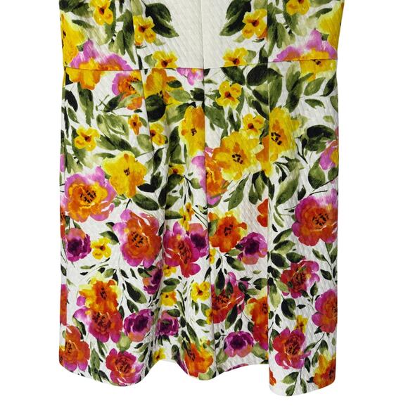 Maggy London Adeline Short Sleeve Ivory & Bright Floral Print Hot Dress Size 12P - Picture 7 of 10